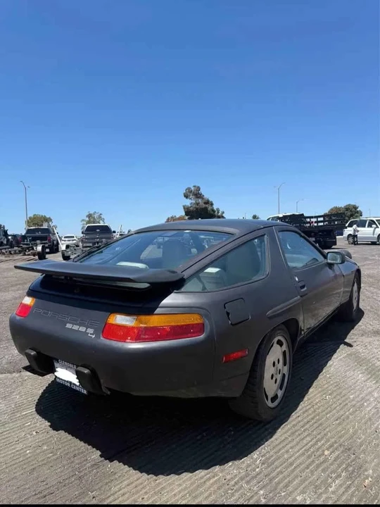 1988 Porsche 928 S4 - Image 3 of 16