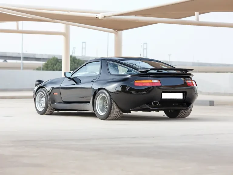 1988 Porsche 928 S4 - Image 3 of 30