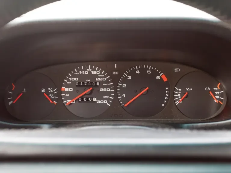 1988 Porsche 928 S4 - Image 12 of 30