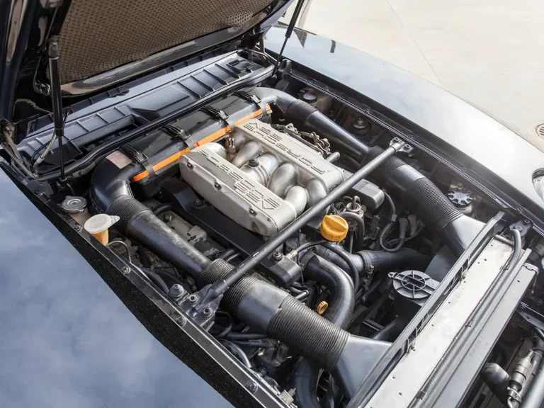1988 Porsche 928 S4 - Image 25 of 30