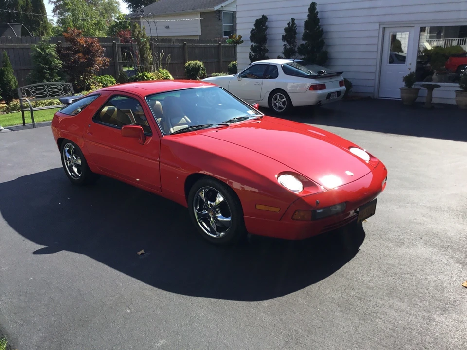 1988 Porsche 928 S4 - Image 2 of 24