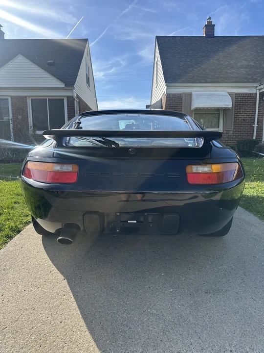 1988 Porsche 928 S4 - Image 5 of 31