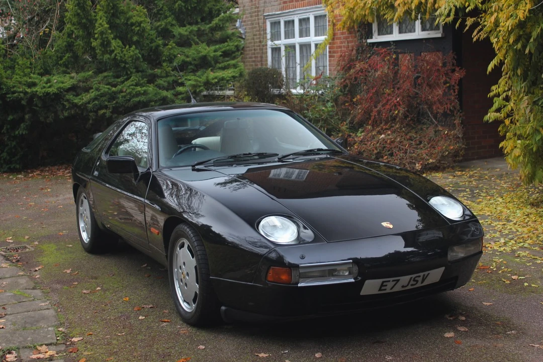 1988 Porsche 928 S4 - Image 5 of 30