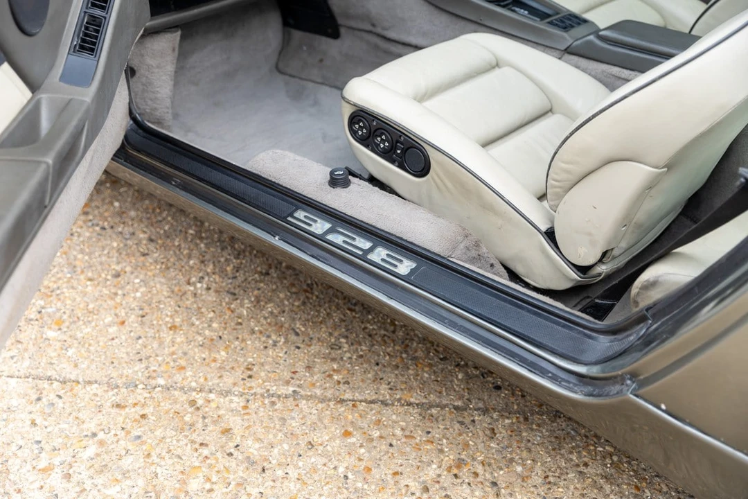 1988 Porsche 928 S4 - Image 26 of 30