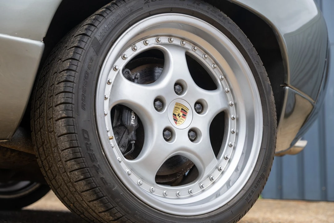 1988 Porsche 928 S4 - Image 23 of 30