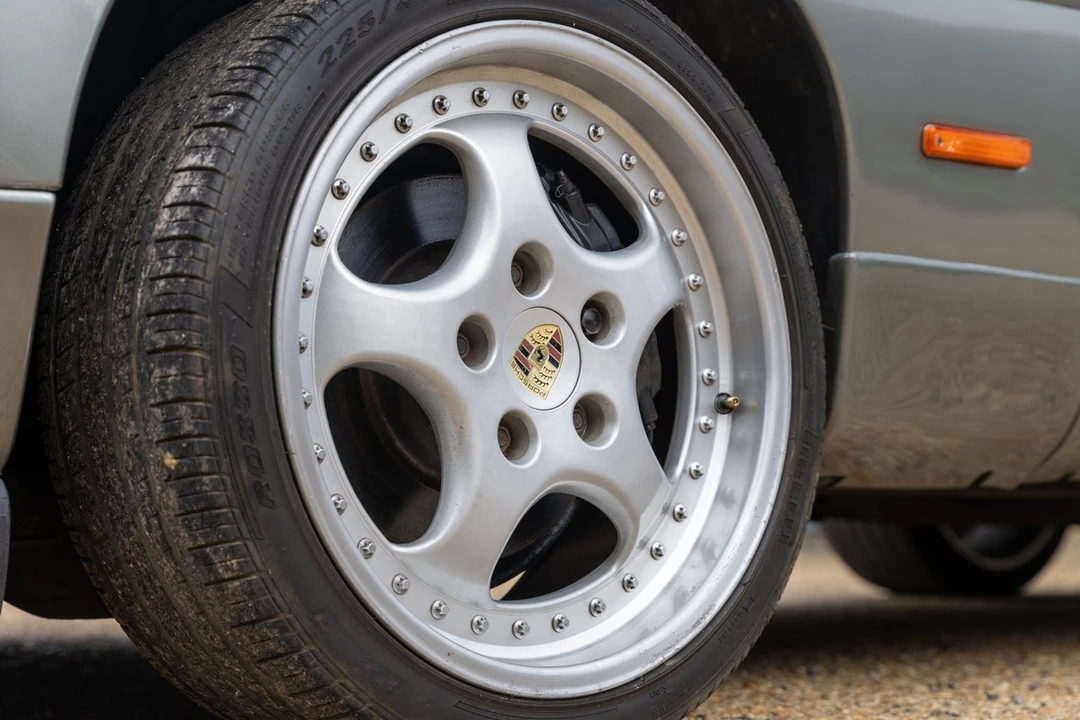 1988 Porsche 928 S4 - Image 22 of 30