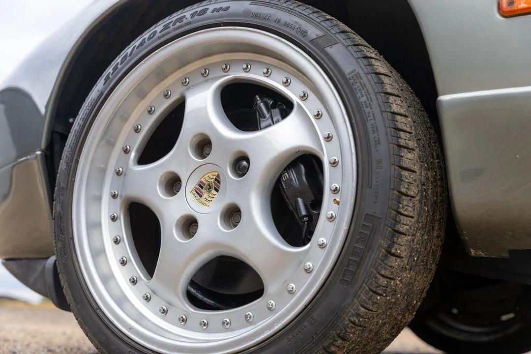 1988 Porsche 928 S4 - Image 21 of 30
