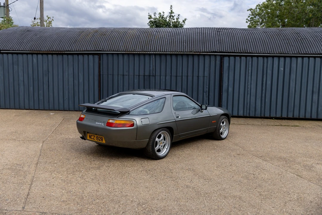 1988 Porsche 928 S4 - Image 20 of 30