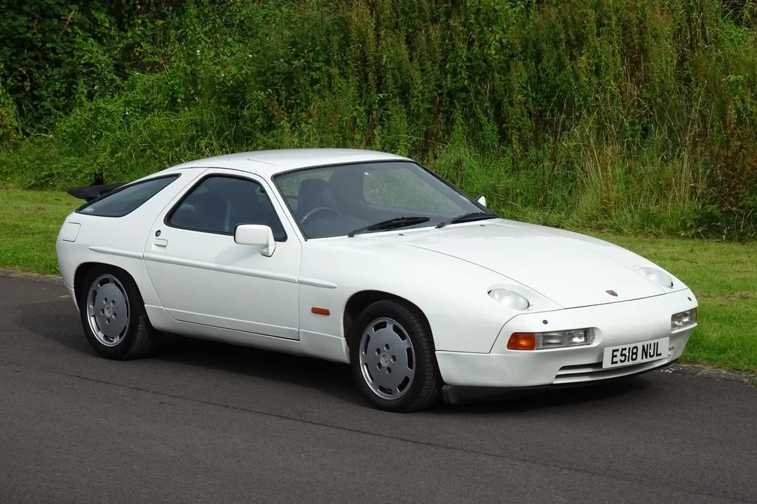1988 Porsche 928 S4 - Image 29 of 30