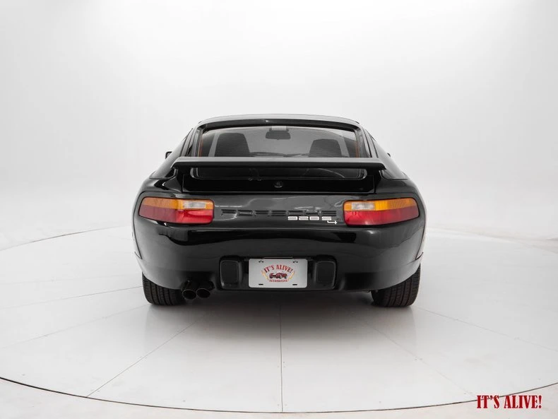 1988 Porsche 928 S4 - Image 6 of 20