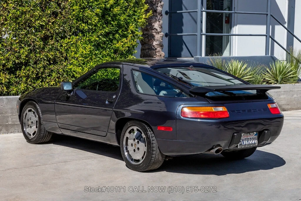 1988 Porsche 928 S4 - Image 10 of 12