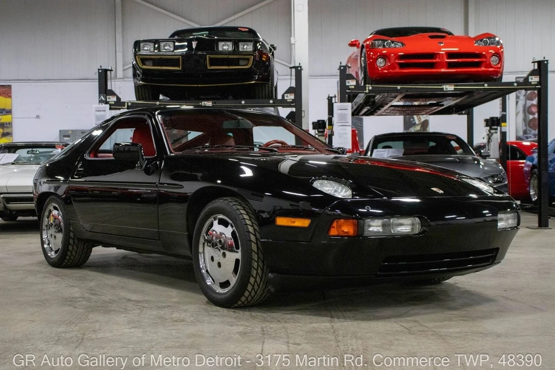 1988 Porsche 928 S4 - Image 10 of 12