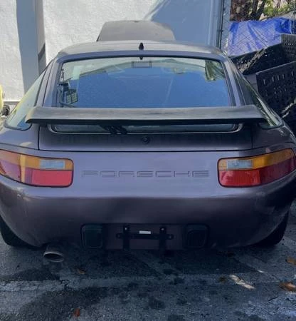 1988 Porsche 928 S4 - Image 11 of 21