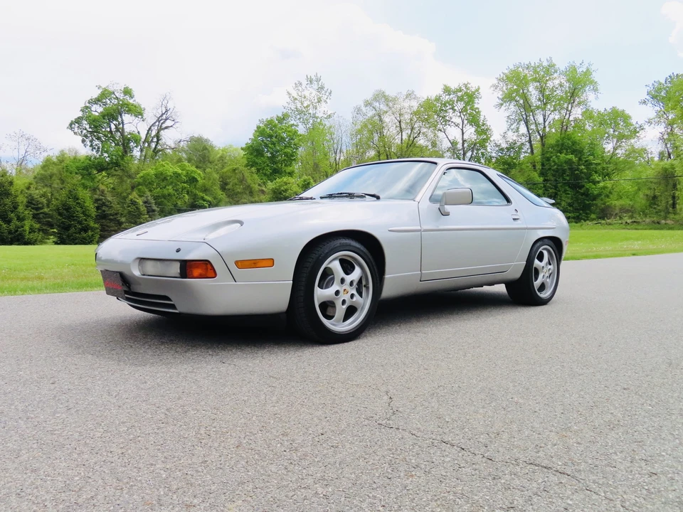 1988 Porsche 928 S4 - Image 3 of 31