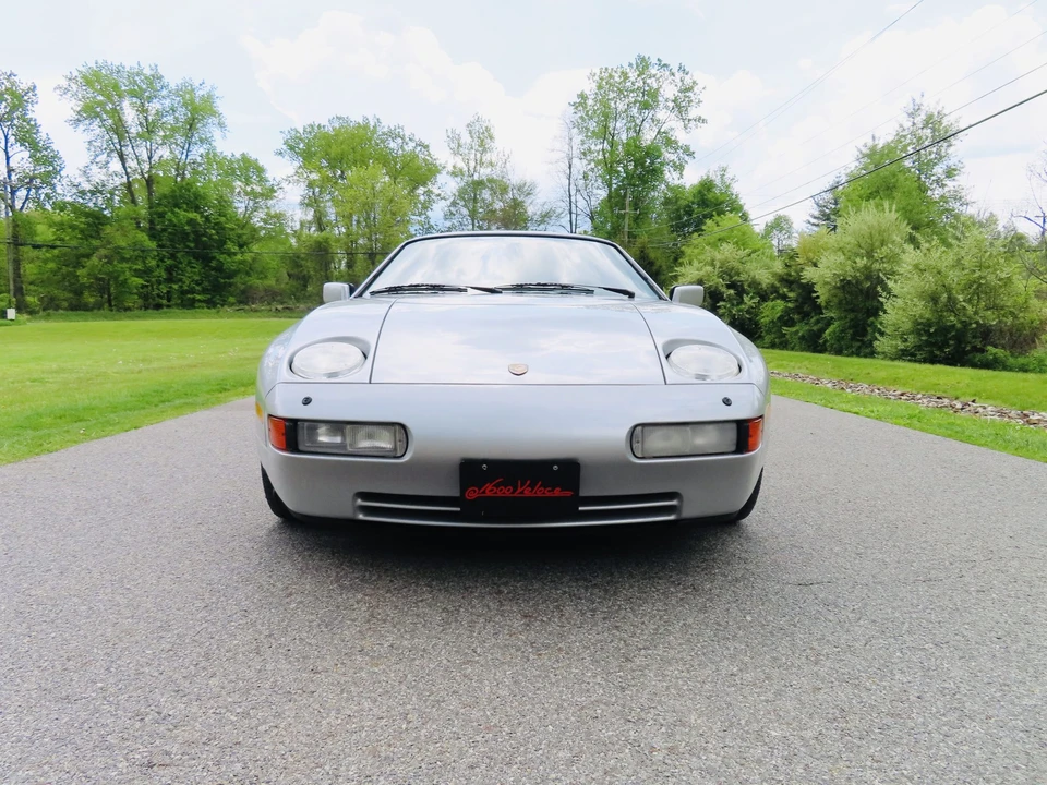 1988 Porsche 928 S4 - Image 27 of 31