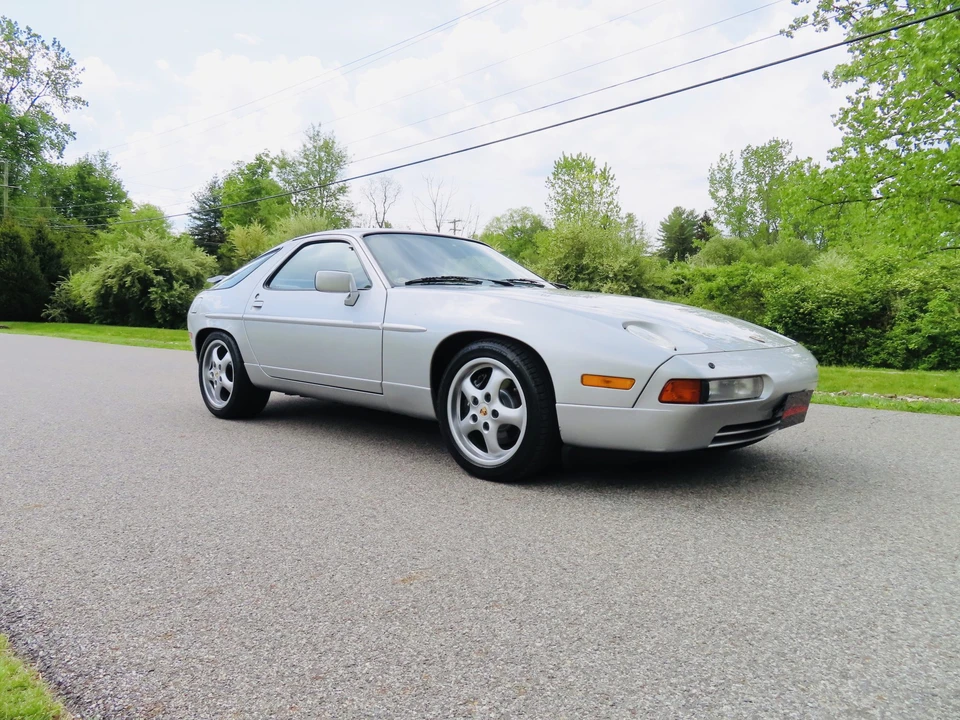 1988 Porsche 928 S4 - Image 19 of 31