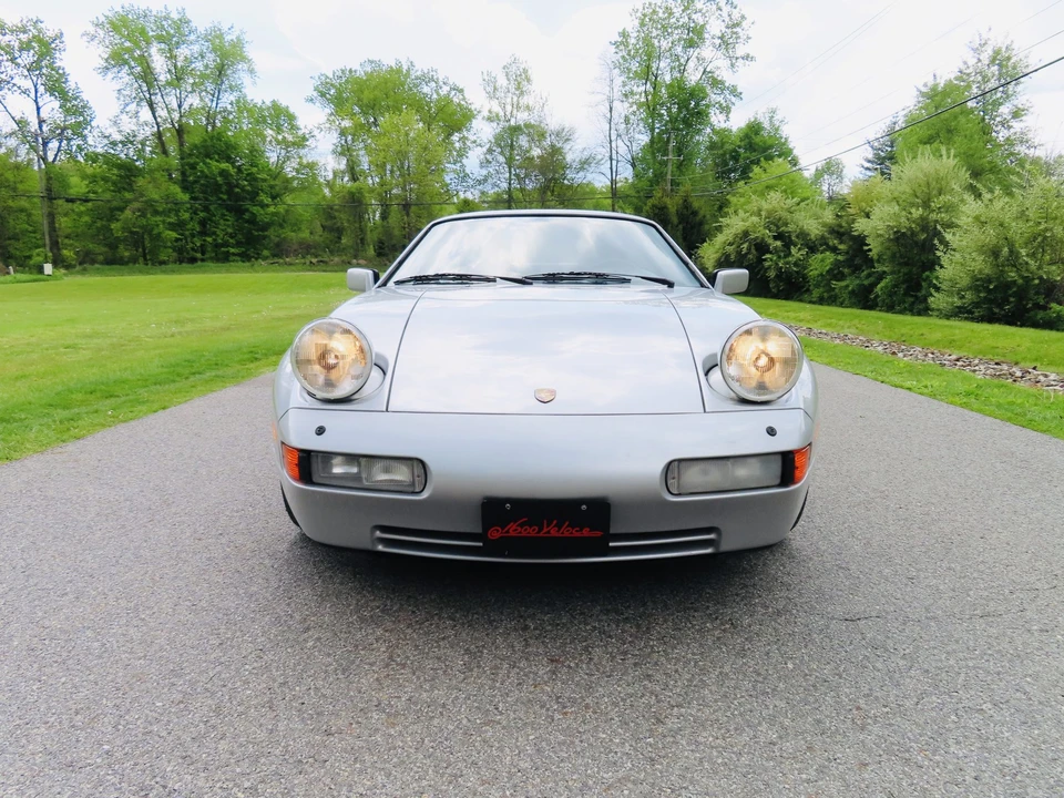 1988 Porsche 928 S4 - Image 24 of 31
