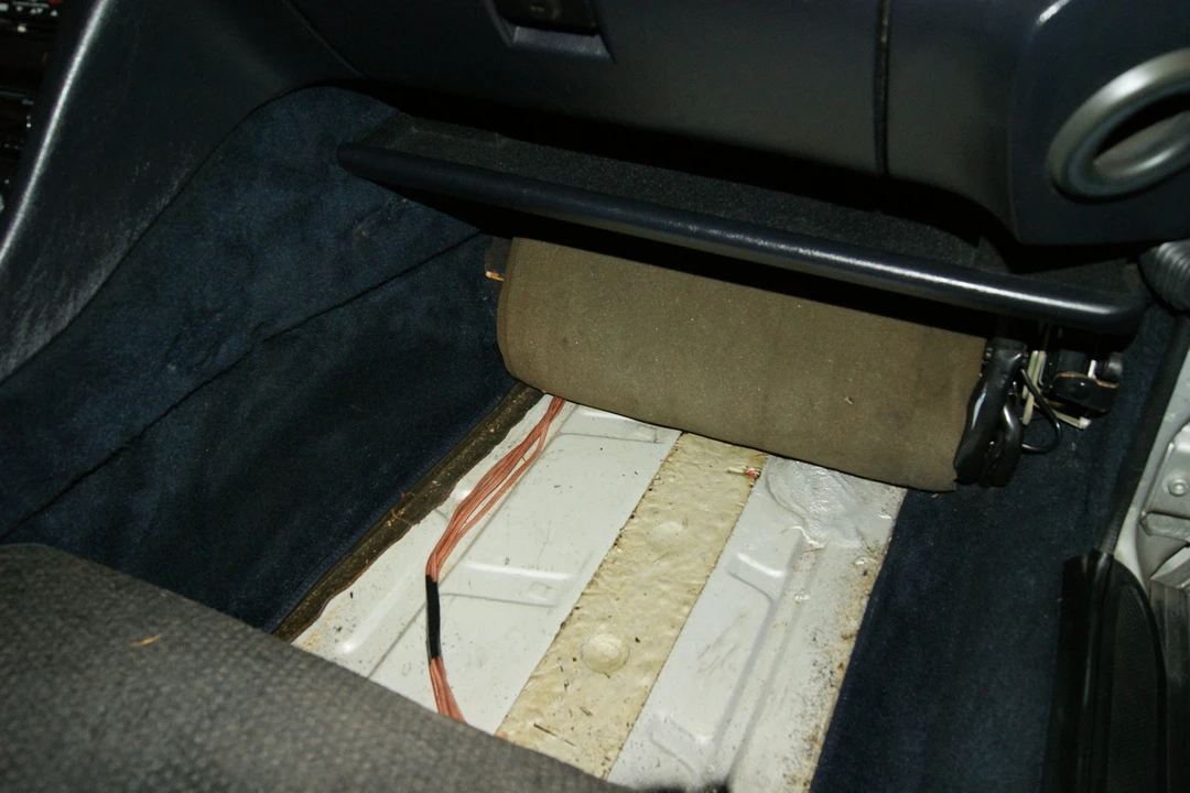 1988 Porsche 928 S4 - Image 27 of 31