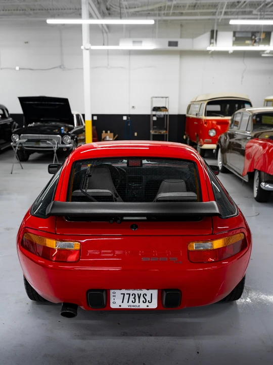 1988 Porsche 928 S4 - Image 5 of 31