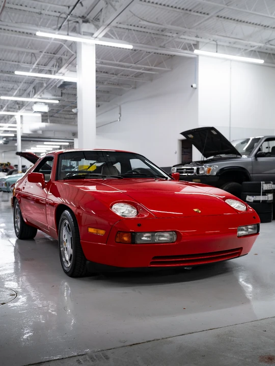 1988 Porsche 928 S4 - Image 8 of 31