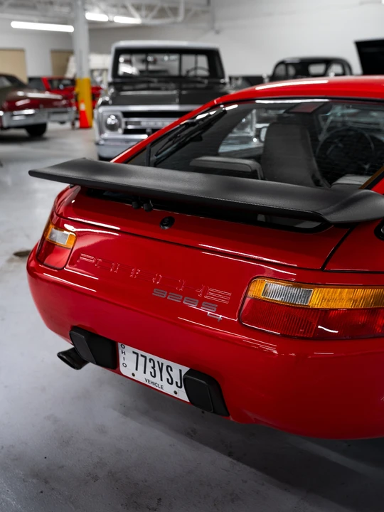 1988 Porsche 928 S4 - Image 16 of 31