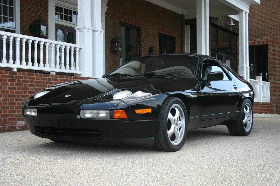 1988 Porsche 928 S4 - Image 14 of 31