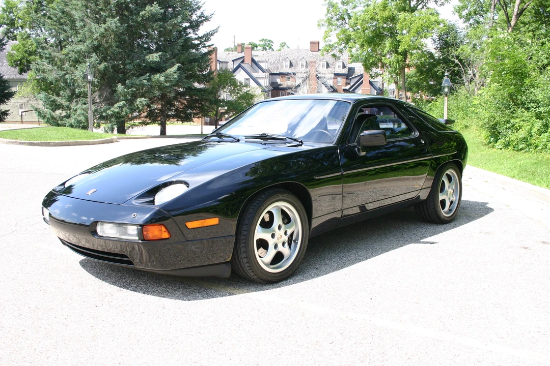 1988 Porsche 928 S4 - Image 16 of 31