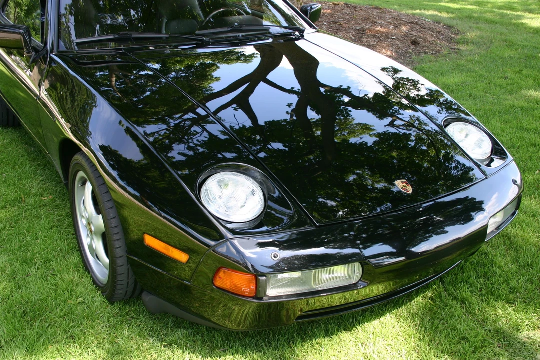 1988 Porsche 928 S4 - Image 6 of 31
