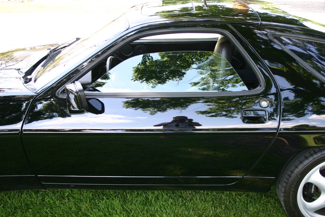 1988 Porsche 928 S4 - Image 30 of 31