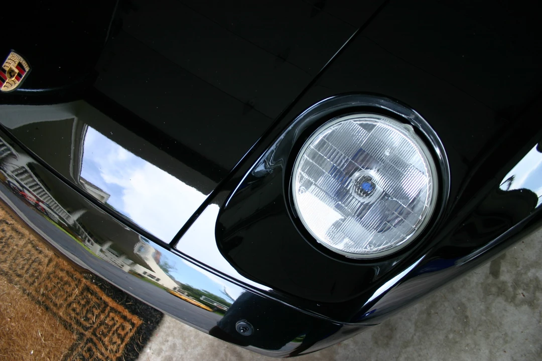 1988 Porsche 928 S4 - Image 19 of 31