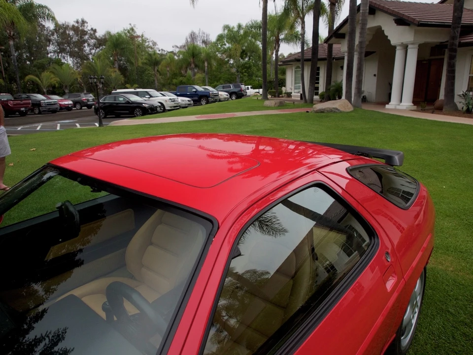 1988 Porsche 928 S4 - Image 30 of 31