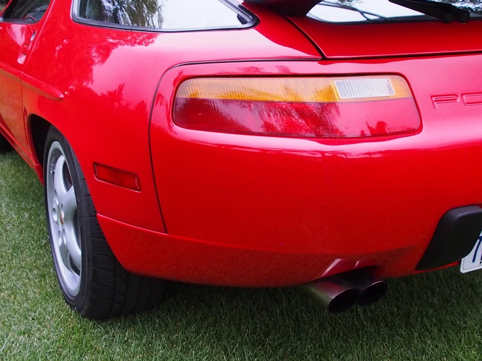 1988 Porsche 928 S4 - Image 24 of 31