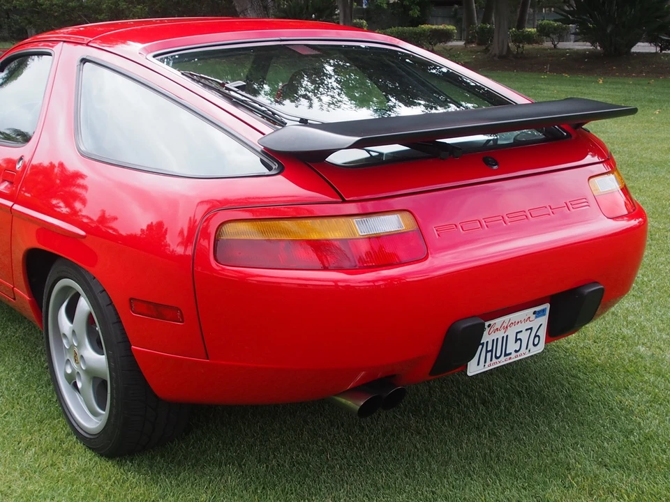 1988 Porsche 928 S4 - Image 23 of 31