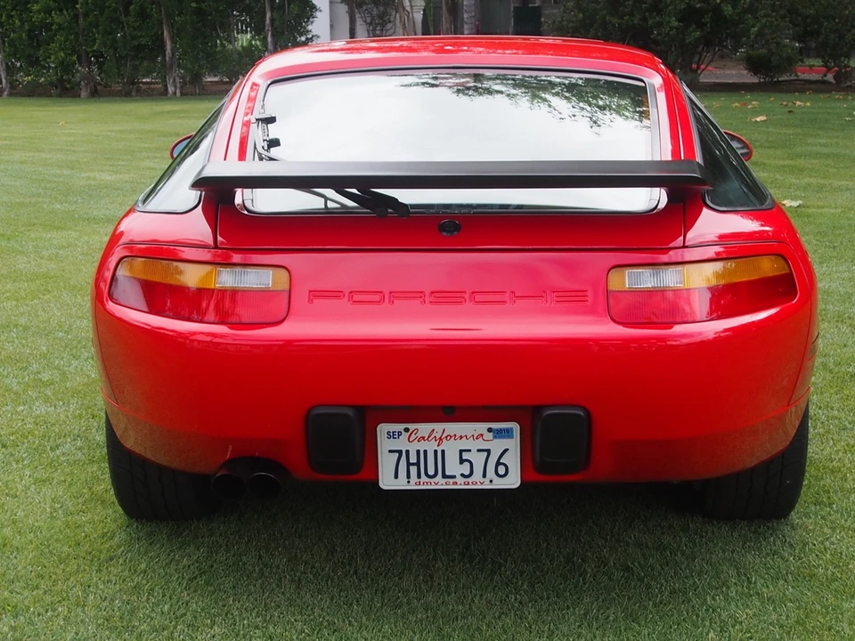 1988 Porsche 928 S4 - Image 19 of 31