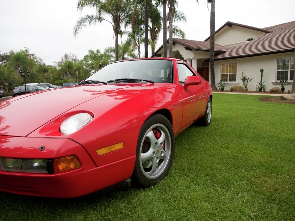 1988 Porsche 928 S4 - Image 7 of 31