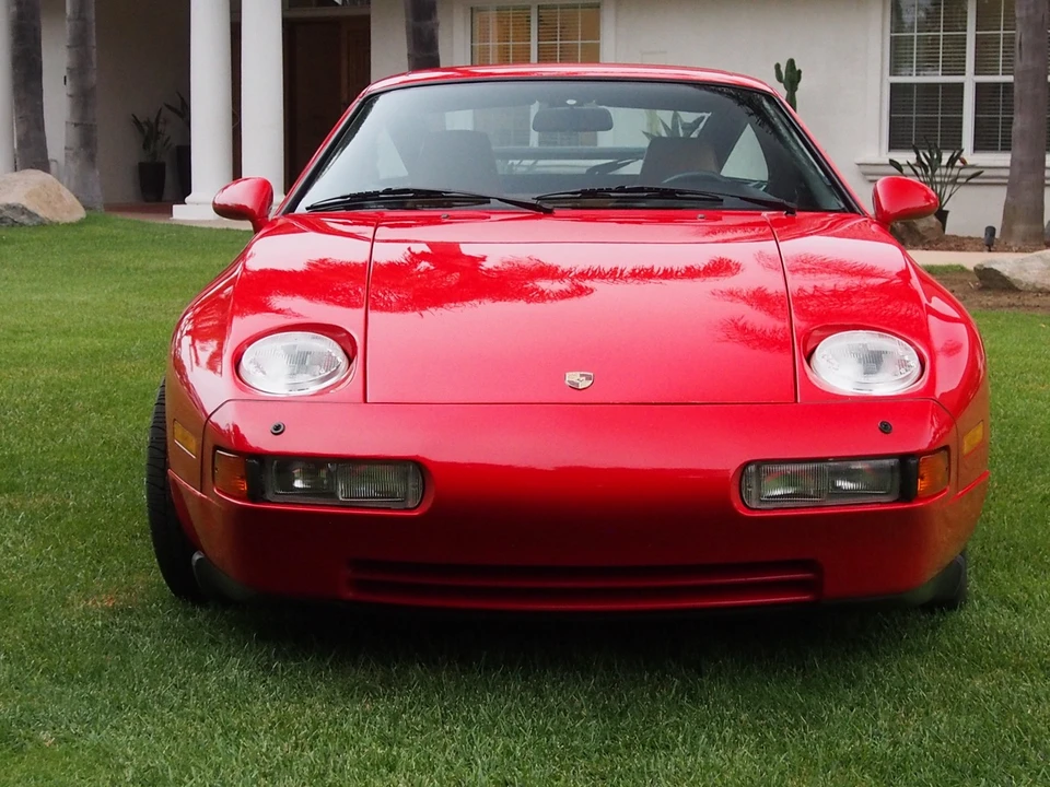 1988 Porsche 928 S4 - Image 2 of 31