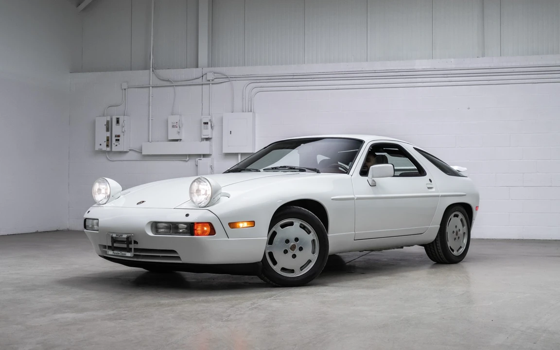 1988 Porsche 928 S4 - Image 12 of 31