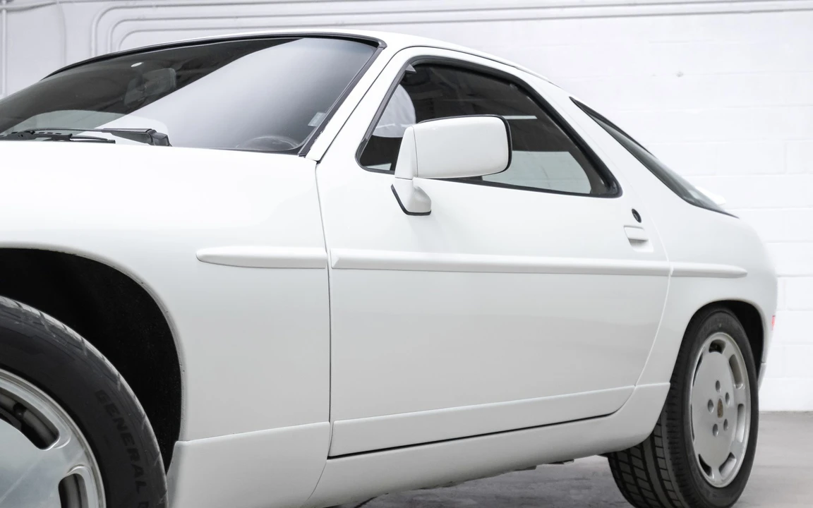 1988 Porsche 928 S4 - Image 25 of 31