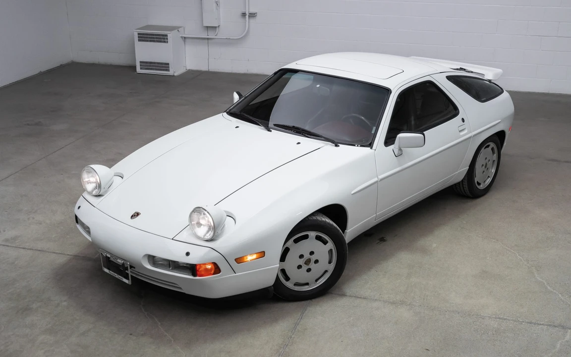 1988 Porsche 928 S4 - Image 13 of 31
