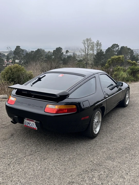 1988 Porsche 928 S4 - Image 12 of 31