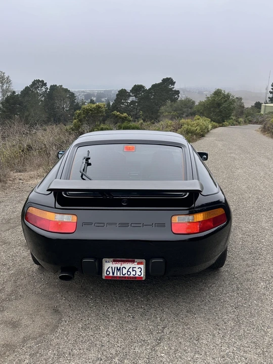 1988 Porsche 928 S4 - Image 16 of 31