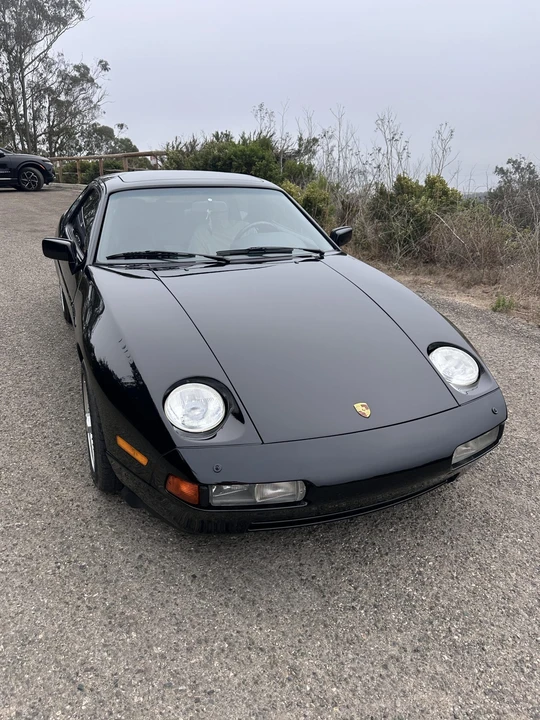 1988 Porsche 928 S4 - Image 6 of 31