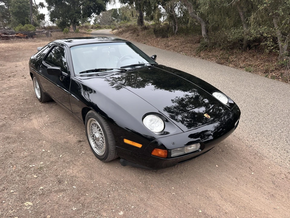 1988 Porsche 928 S4 - Image 7 of 31