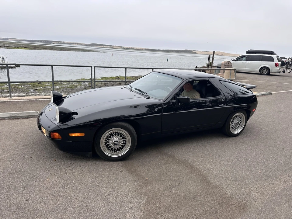 1988 Porsche 928 S4 - Image 2 of 31