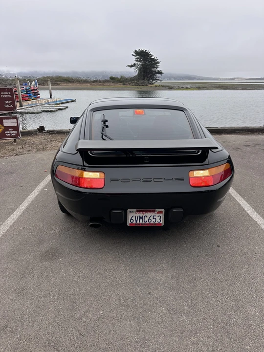 1988 Porsche 928 S4 - Image 15 of 31