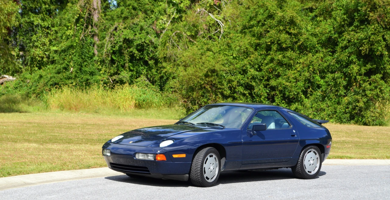 1988 Porsche 928 S4 - Image 7 of 31