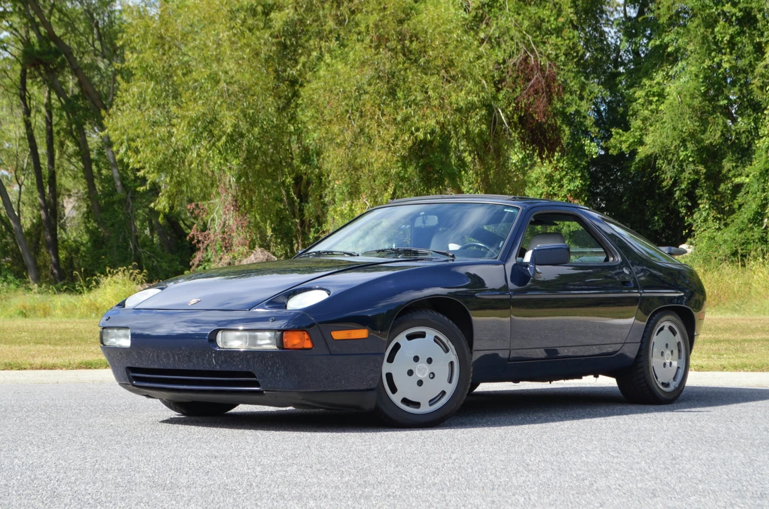 1988 Porsche 928 S4 - Image 5 of 31