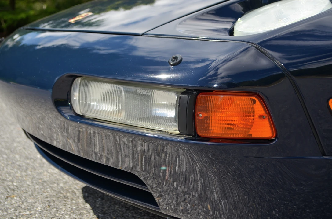 1988 Porsche 928 S4 - Image 30 of 31