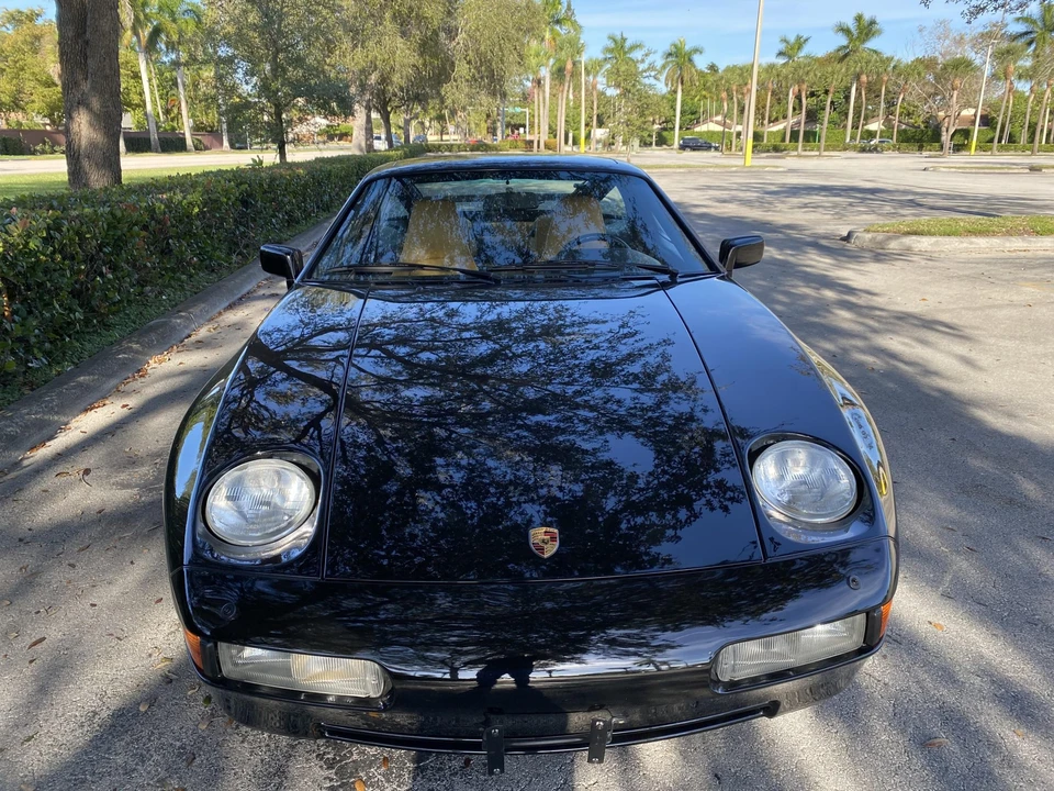 1988 Porsche 928 S4 - Image 4 of 31