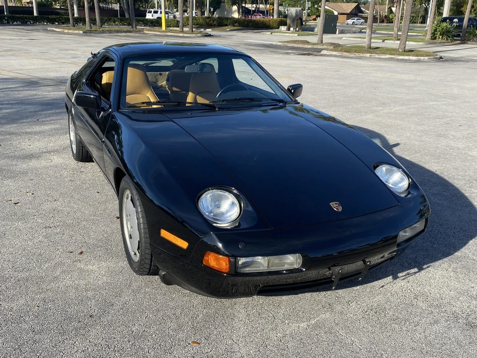 1988 Porsche 928 S4 - Image 5 of 31